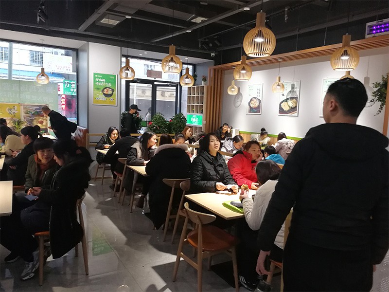 http://upload.showlee.com/Upload/website/11521/uploadFiles/uploadImgs/20191221/eaa4381aee39441aae72912c97146b3d.jpg